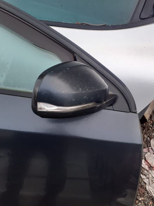 Oglinda dreapta,usa dreapta față spate Volvo V60 an 2016