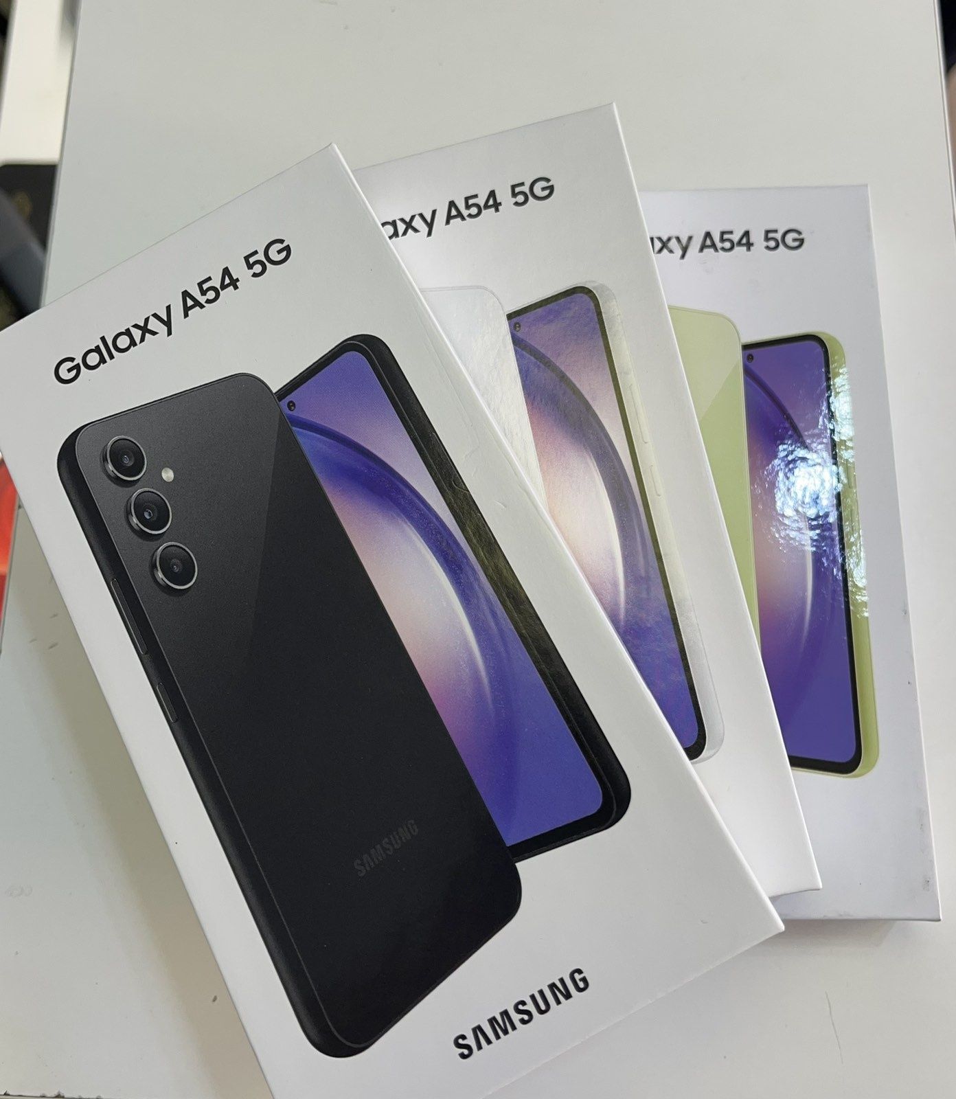 Samsung A54 5g,8/128 НОВИ! Запечатани