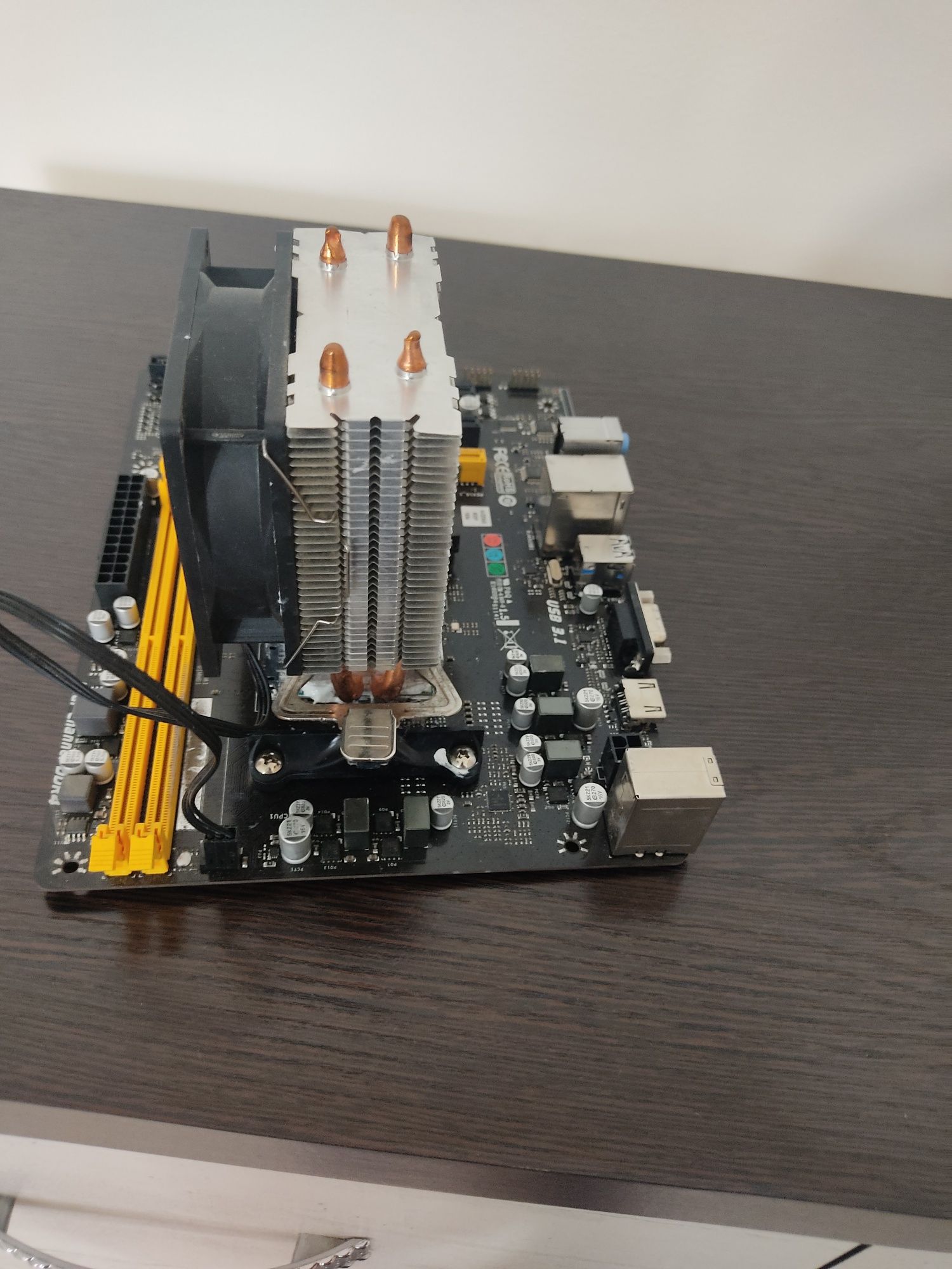 Процессор AMD Ryzen 3 3200 + Материнка Biostar A320