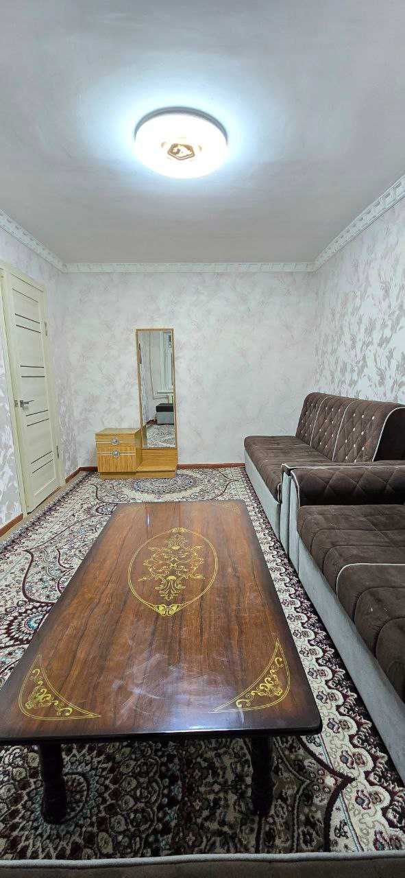 Срочно продается 1 комнатная квартира. 8 квартал Чиланзарский район.