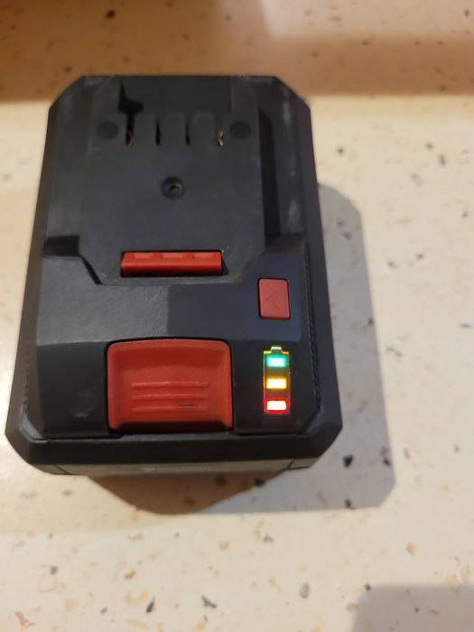 Батерия Parkside 20 волта 8 амперчаса смарт