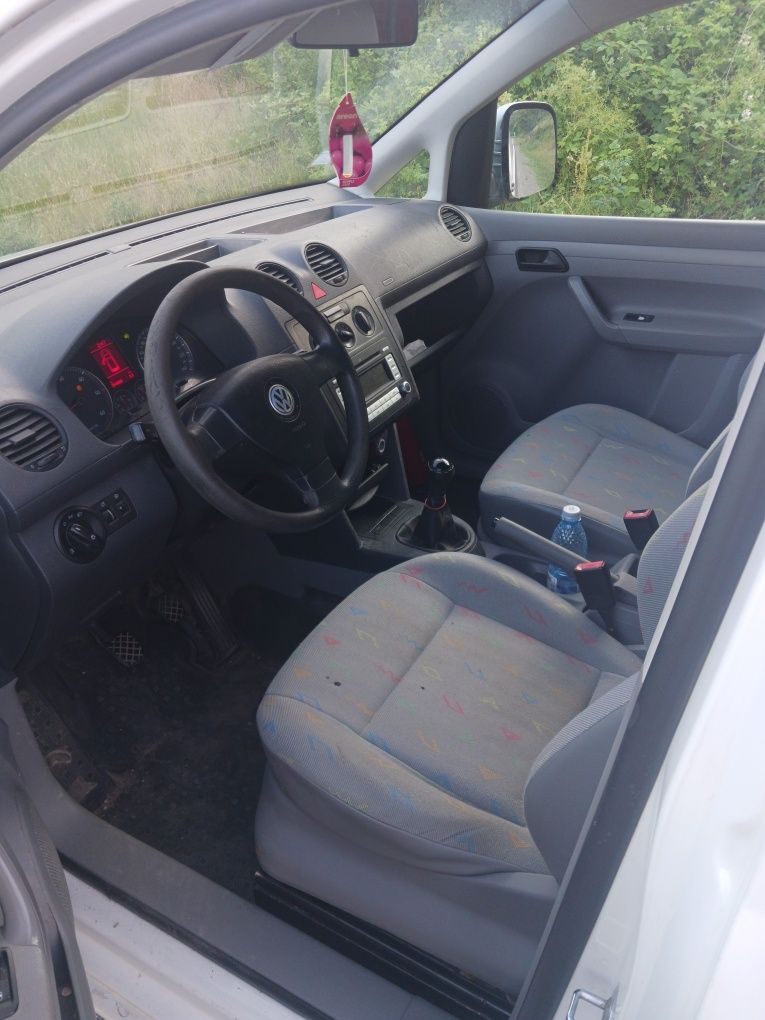 Vând   VW  CADDY