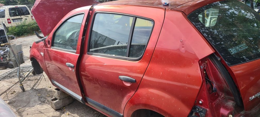 Dacia sandero usa capota haion