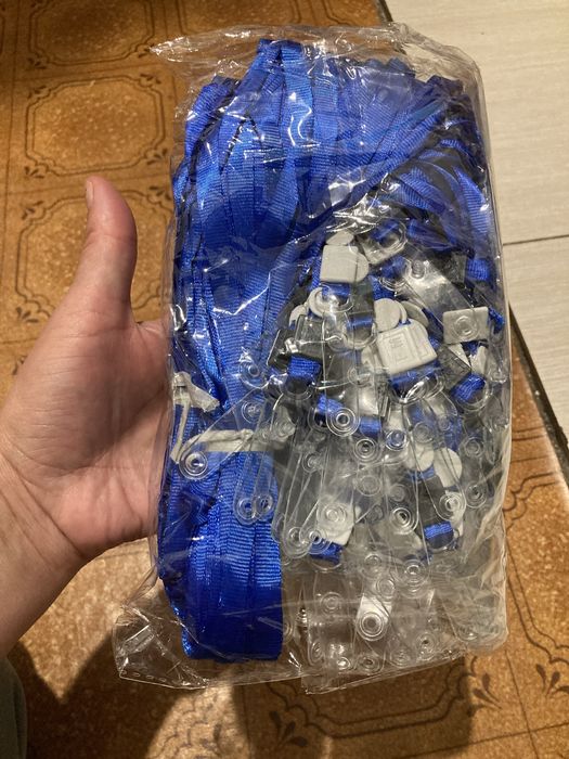 Держатель для бейджа