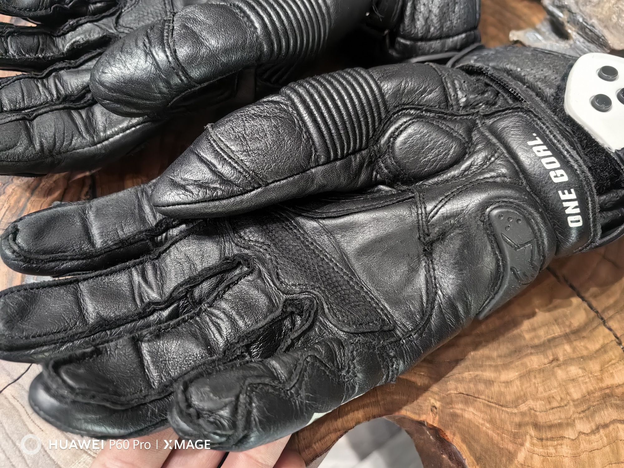 Alpinestars GP pro
Размер L