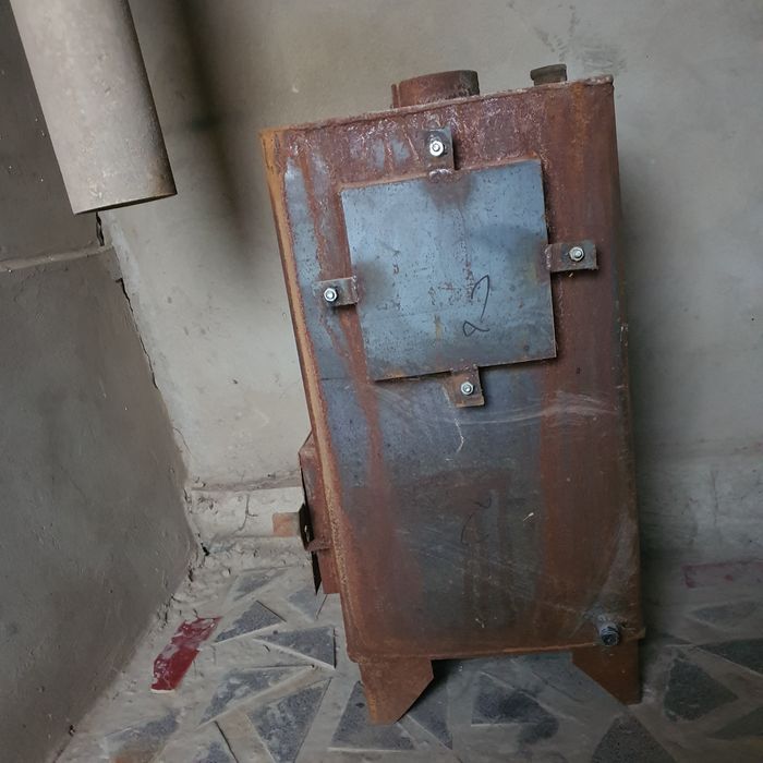 Катйол бор газда ва отинда йонади