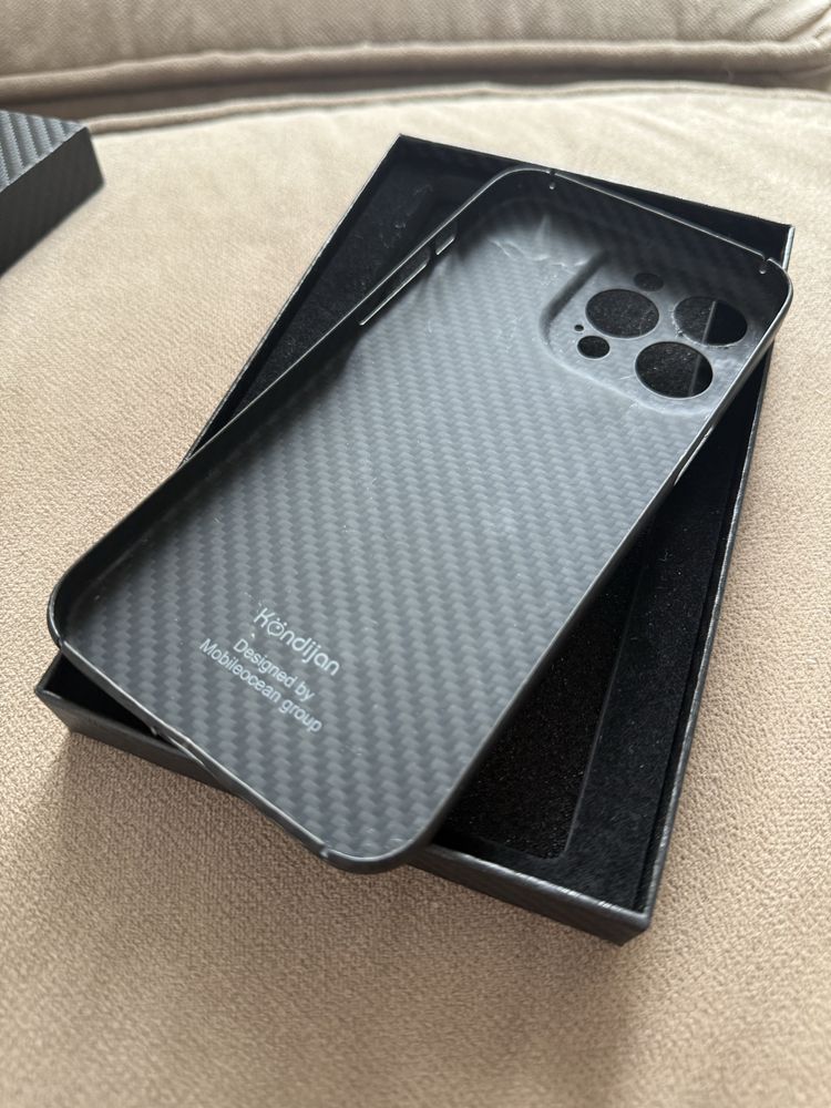 Чехол карбоновый iphone 15 pro max