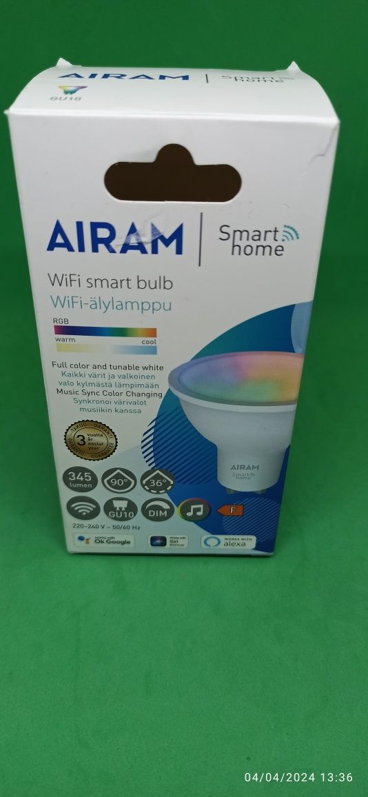 Bec LED inteligent WiFi Smart RGB Tuya Multicolor