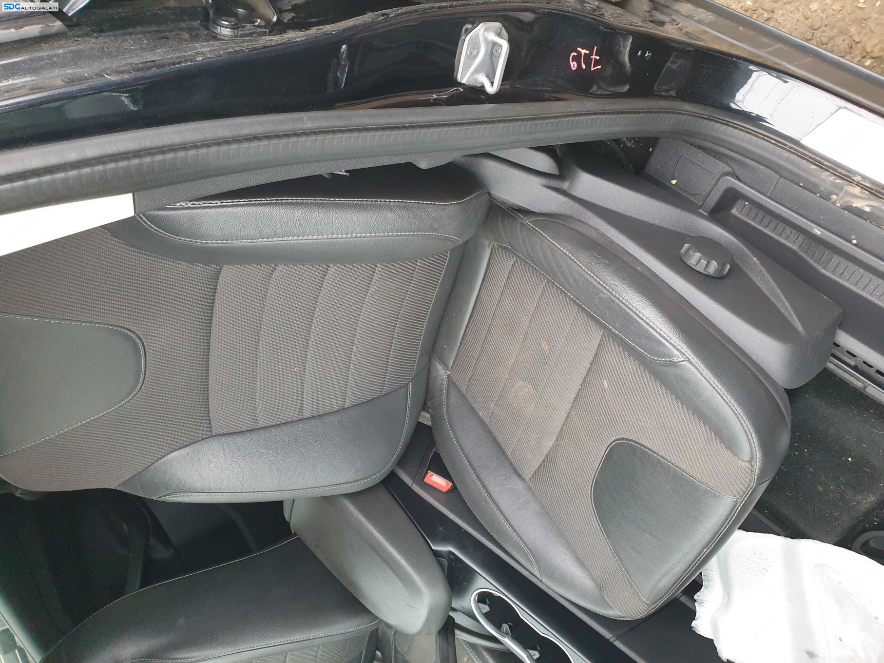 Interior Scaun Scaune Semi Piele Fata Fara Incalzire si Bancheta cu Spatar Ford Kuga 2 2012 - 2016 [K3707] [K3708] [K3709] [K3710]