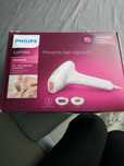 Фото епилатор Philips Lumea