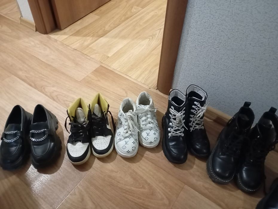 Продам в хорошем состоянии всё за 8 000 т