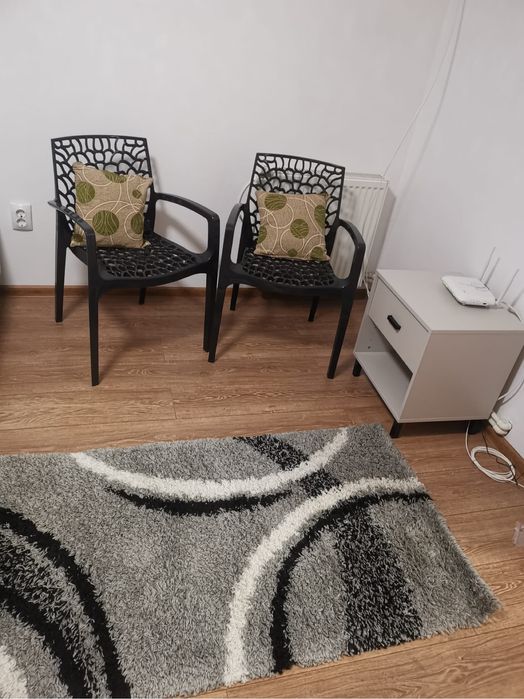 Proprietar inchiriez garsoniera ultracentrala pe termen lung