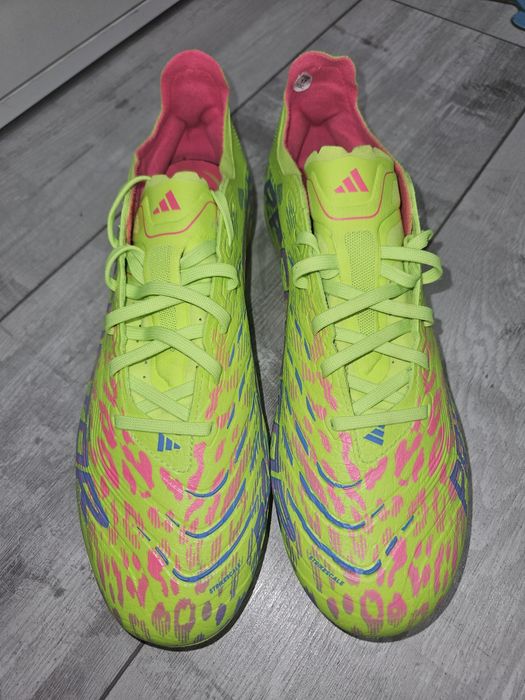 Футболни обувки Adidas