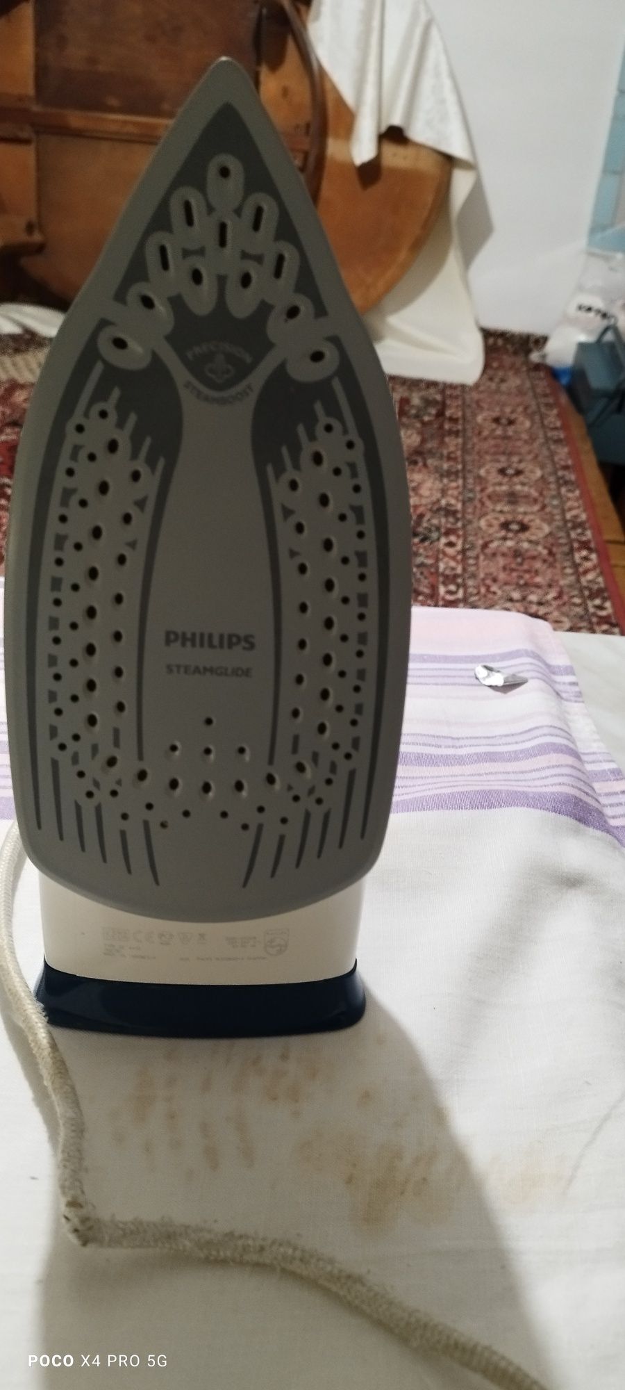 Утюг     Philips