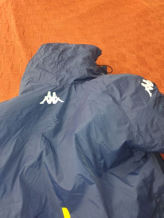 Kappa -юношеско спортно яке