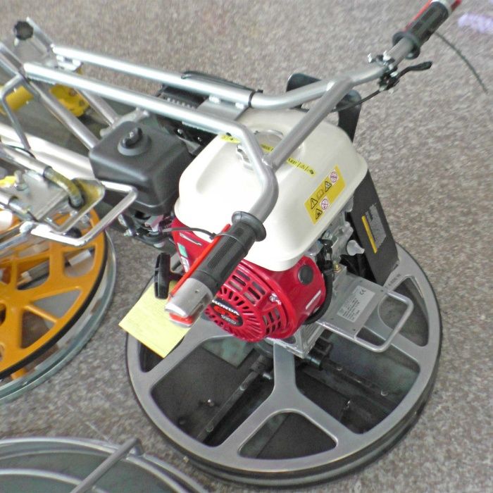 Elicopter finisare beton AGT 4-60, motor Honda in RATE AGT4600W55D