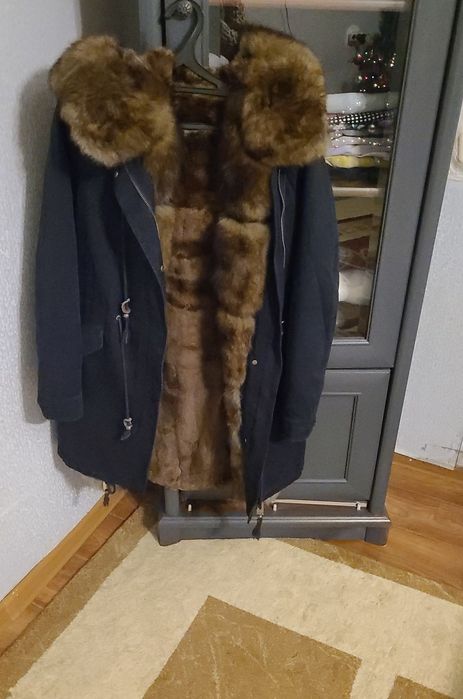 Продам зимнюю парку