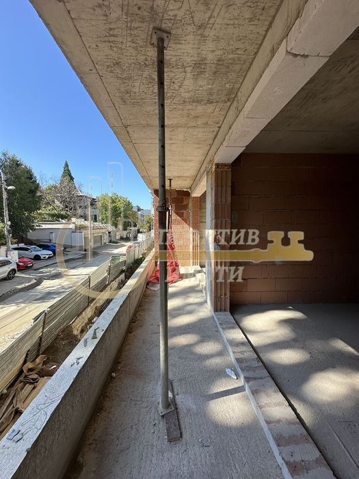 Продава се Тристаен апартамент в София, Бояна - 114 кв.м за 1989 €/кв.м - Снимка #3