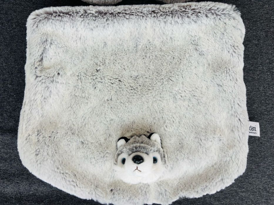 Vand set manusi/fular nou, unisex, ptr. copii 5-8 ani