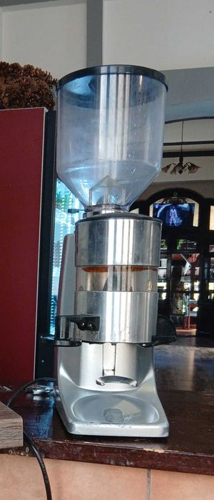 Rasnita profesionala cafea Italia