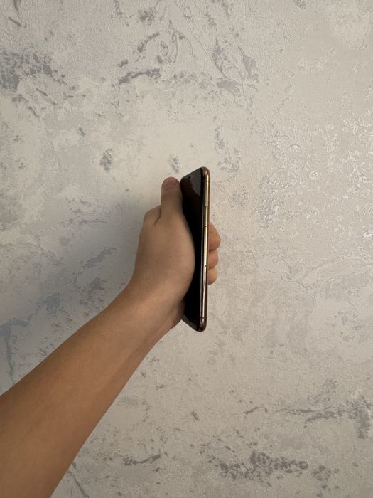 Iphone 11 pro gold