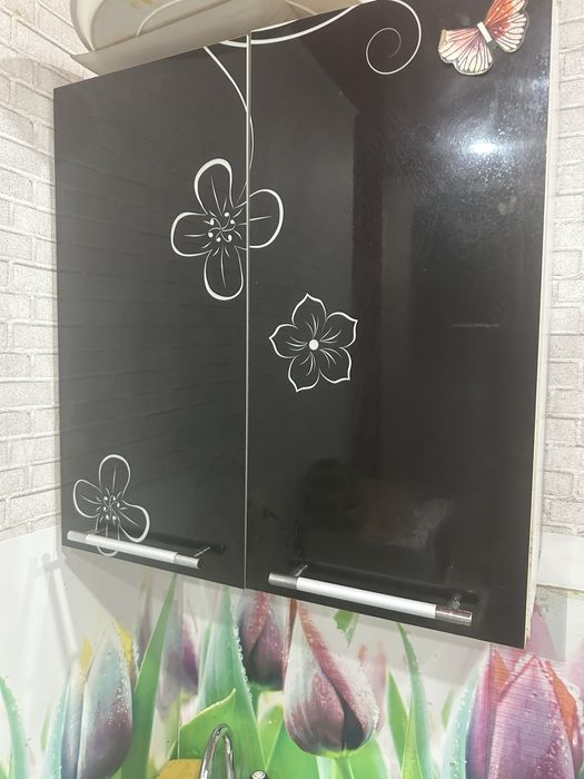 Кухня 160см длиной б/у