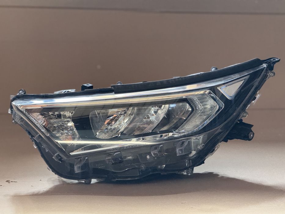 Far Faruri Toyota Rav4 2019-2024 LED Original Complet