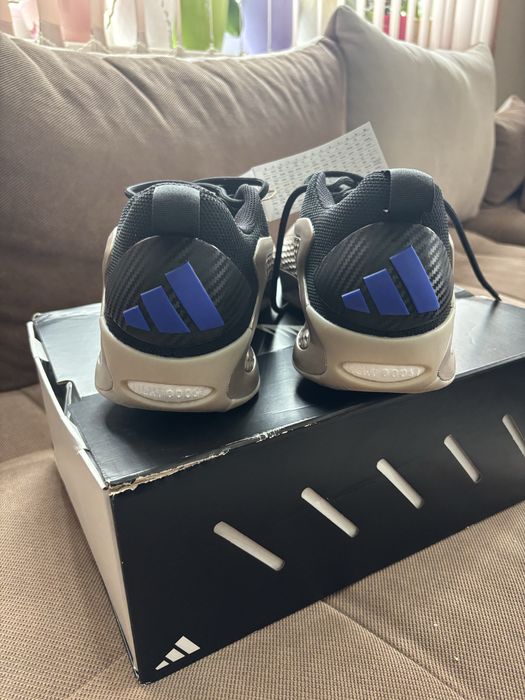 Adidas anthony taylor 1  маратонки