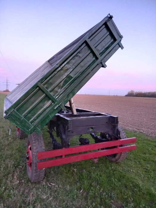 Remorcă 7 tone basculabilă