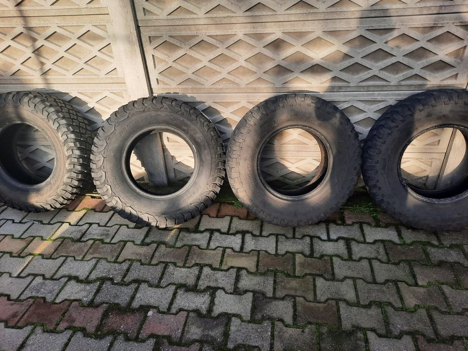 Anvelope LT275/65/R16  BFGOODRICH AT