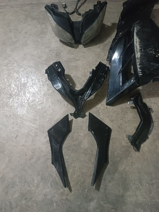 Пластик от мотоцикла Kawasaki 400