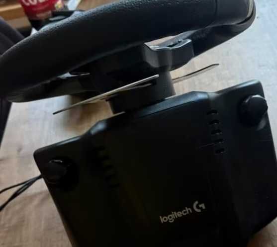 Logitech g920 с педали и лост