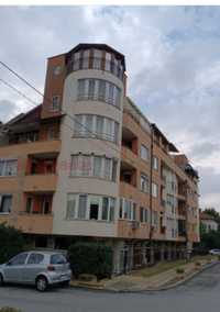 Продава се 3- старен апартамент в кв. Гео Милев