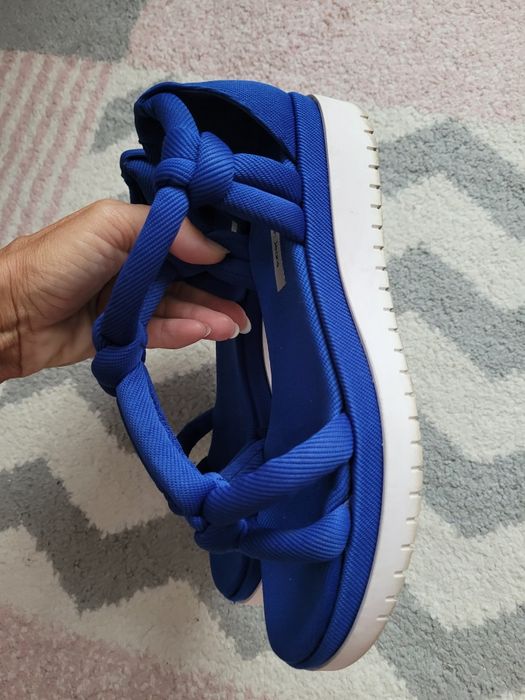 Sandale Calvin Klein 37