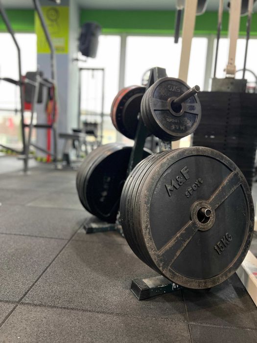 Aparate Sala de Fitness