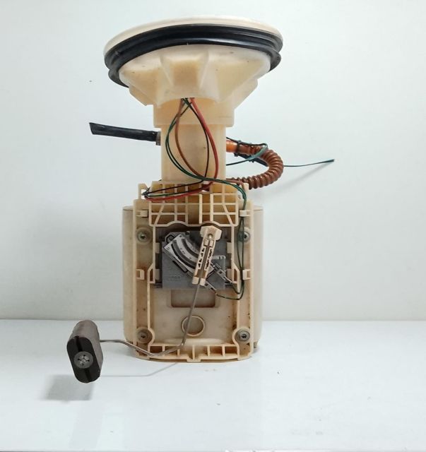 Pompa combustibil 10652409 BMW Seria 3 E46 (facelift) seria