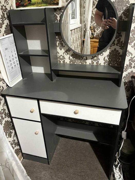 тоалетка за спалня