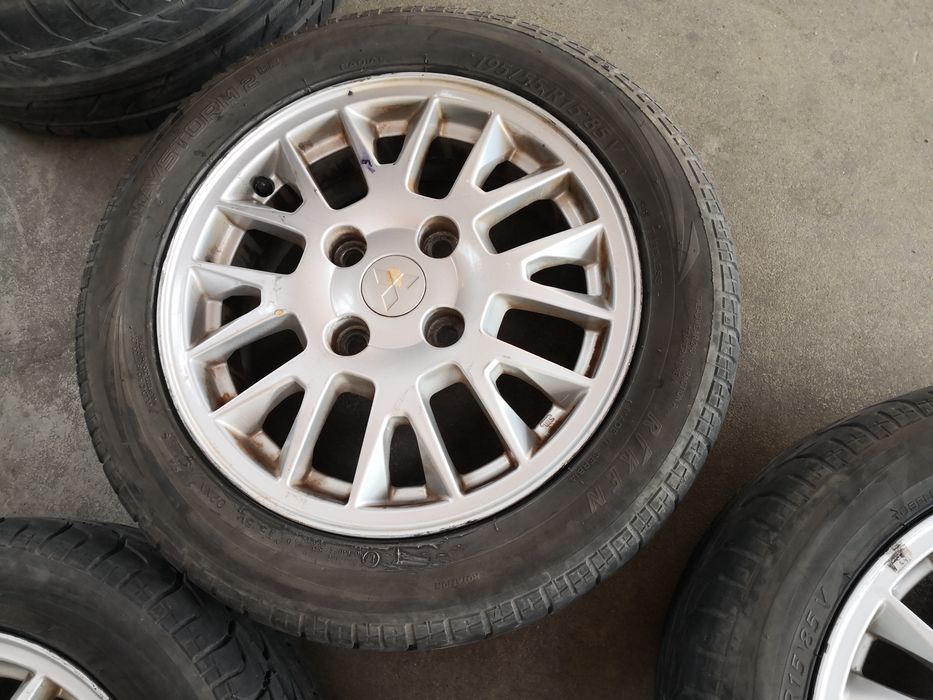 4х114.3 митцубиши колт mitcubishi colt 4x114.3 15 цола джанти