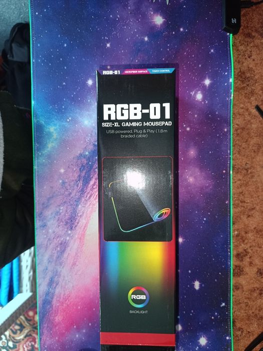 Kovrik RGB-01 10 XIL RANGI BOR