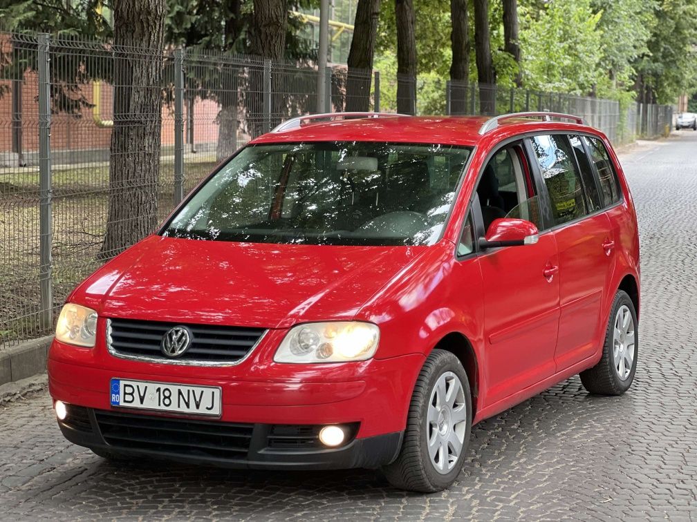 Volkswagen Touran 2.0 tdi/140cp/7 locuri