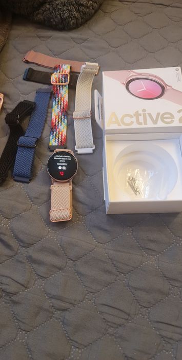 Смарт часовник Galaxy watch active 2