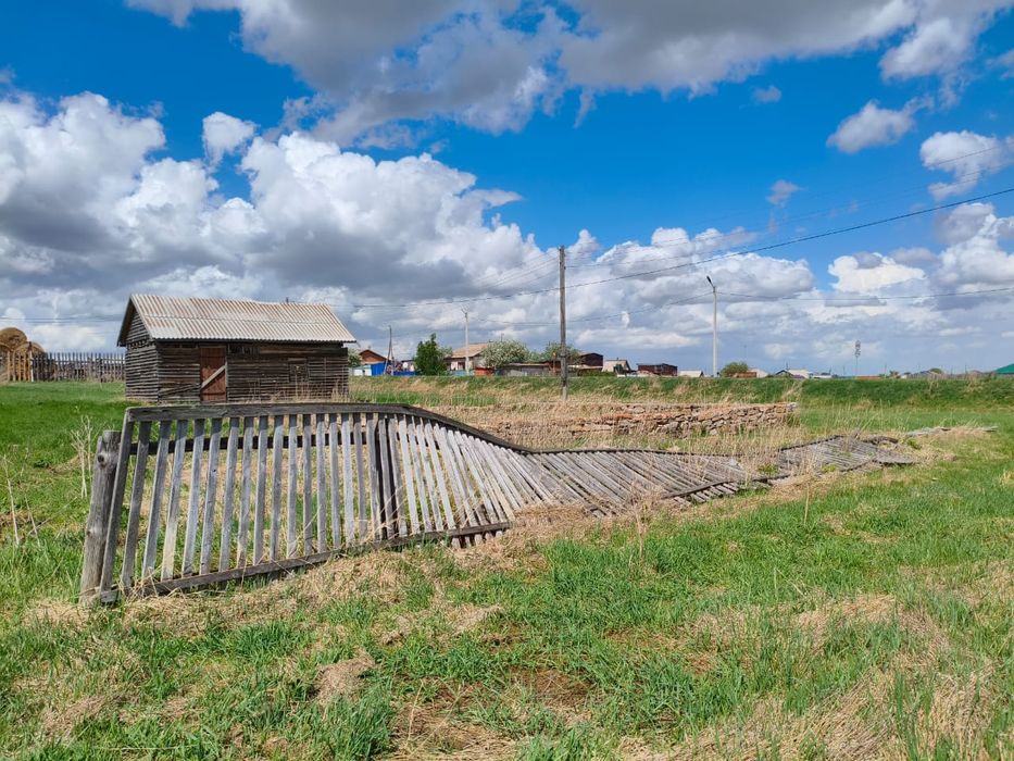Земельный участок в селе Зеренда
