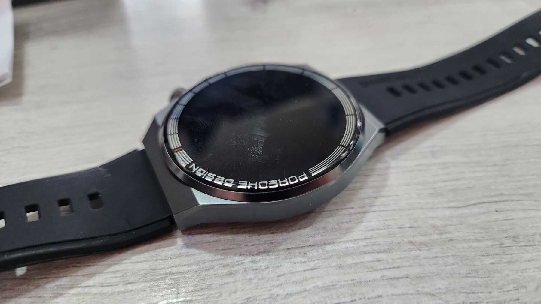 Смарт часовник  GST3 Max AMOLED Porsche Design