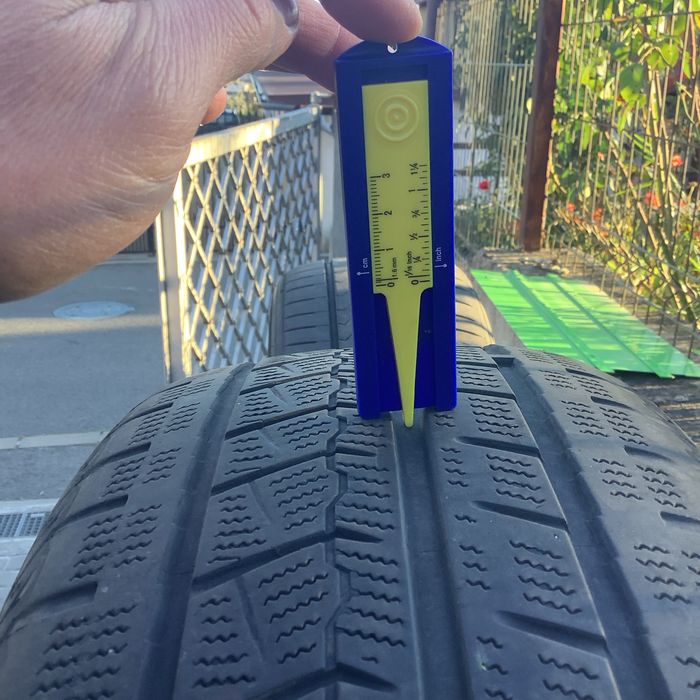 Set 2 Anvelope Iarna 150. Set 2 Anv. Vara 200. 205 50 17. Dot 21 si 22