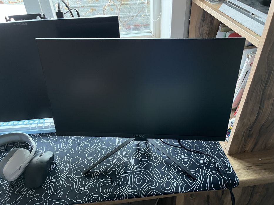 продам монитор Qmax 75 герц 21.5 дюймов