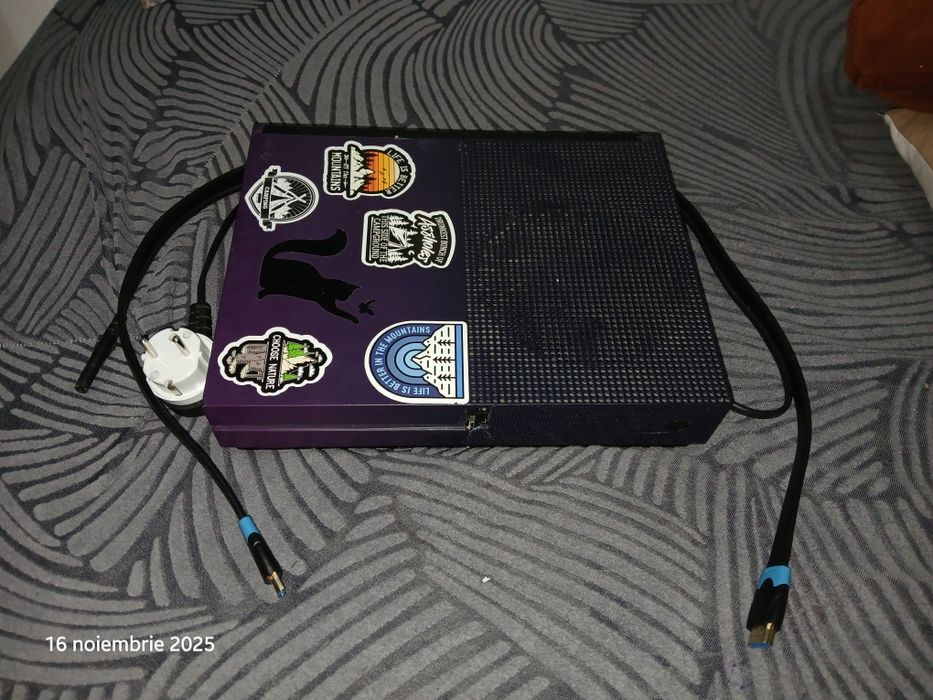 Xbox one s cu volan gaming