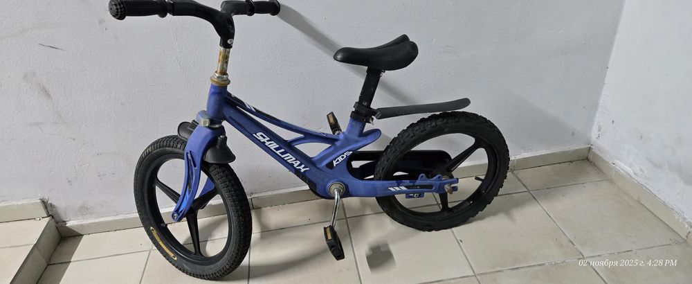 Велосипед на 5-8 лет