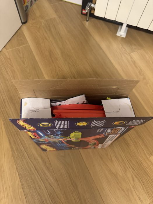 Hot wheels Neon Speeders