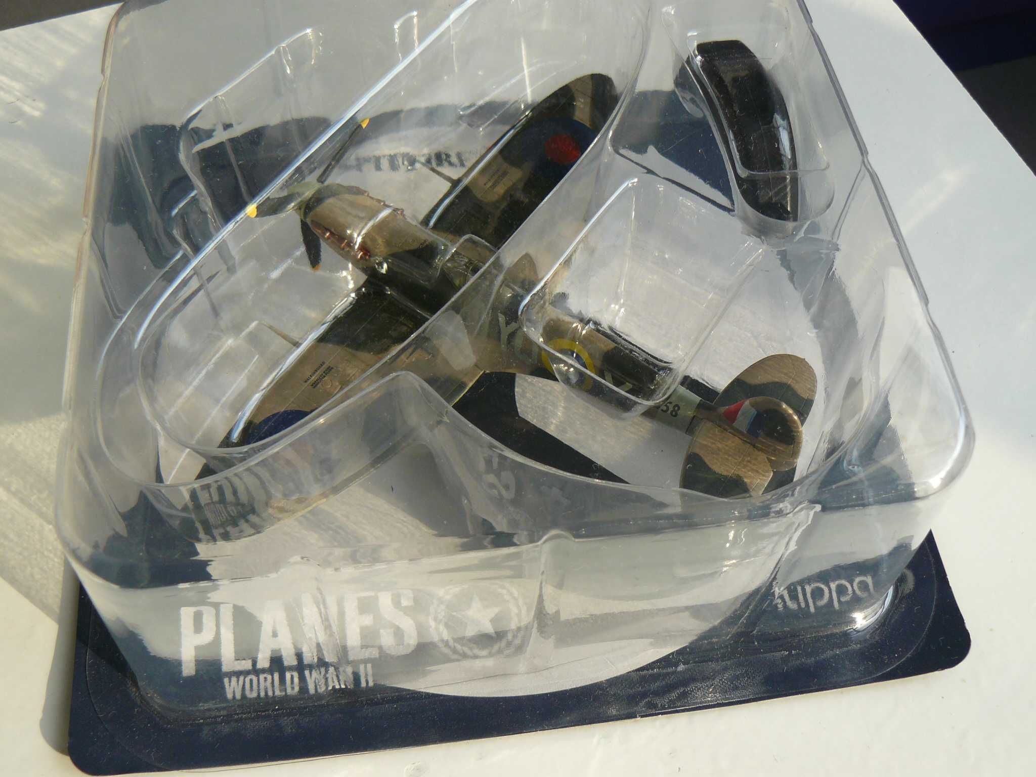 Macheta Avion SPITFIRE SUPERMARINE MK VB 1941 Scara 1:72 DeAgostini