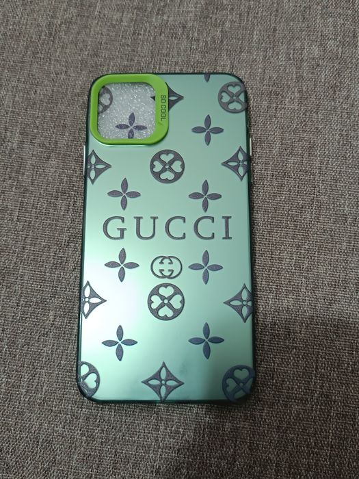 iPhone 11pro max чехол GUCCI
